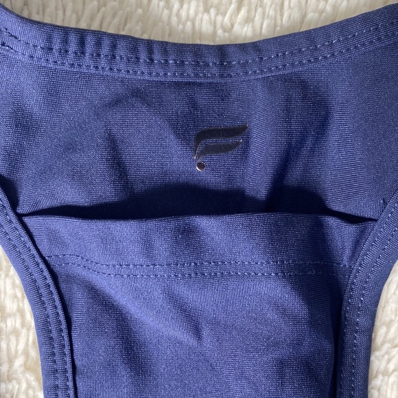 Fabletics Sports Bra W/ Pocket - Picture 3 of 3